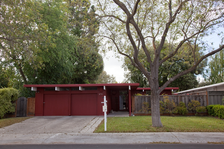 Front picture - 874 Richardson Ct, Palo Alto 94303