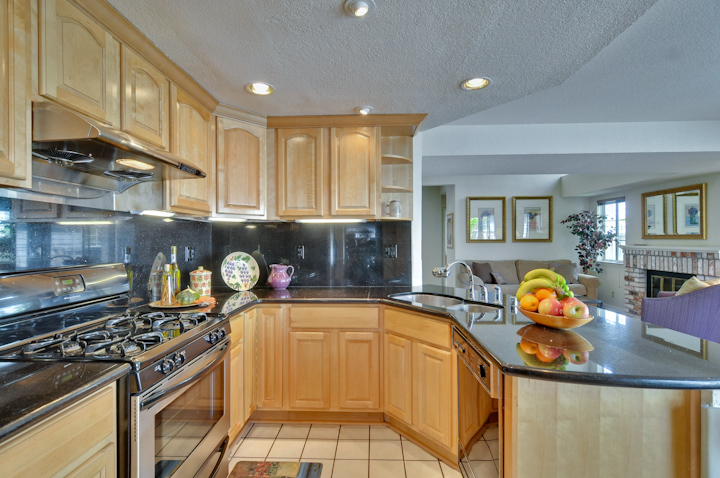 Kitchen (A) Picture - 317 Starfish Ln, Redwood Shores 94065 Kitchen (A) picture - 317 Starfish Ln, Redwood Shores 94065