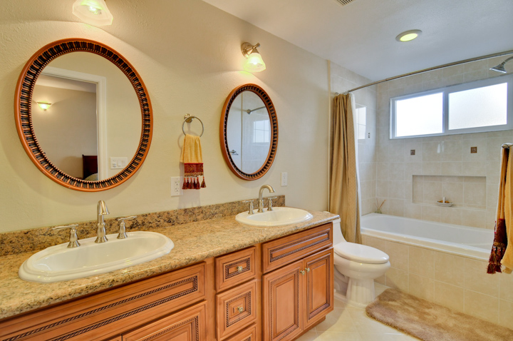 Real Estate Pictures - 3084 Stelling Dr, Palo Alto - Home For Sale Pictures