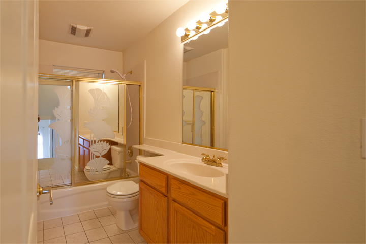 Bathroom 1 (A) Picture - 3557 Sunnydays Ln, Santa Clara 95051 Bathroom 1 (A) picture - 3557 Sunnydays Ln, Santa Clara 95051