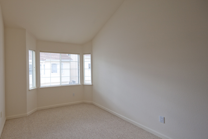 Bedroom 2 (B) picture - 3557 Sunnydays Ln, Santa Clara 95051