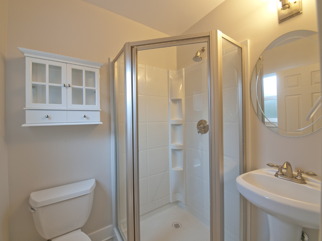 Master Bath - Home For Sale