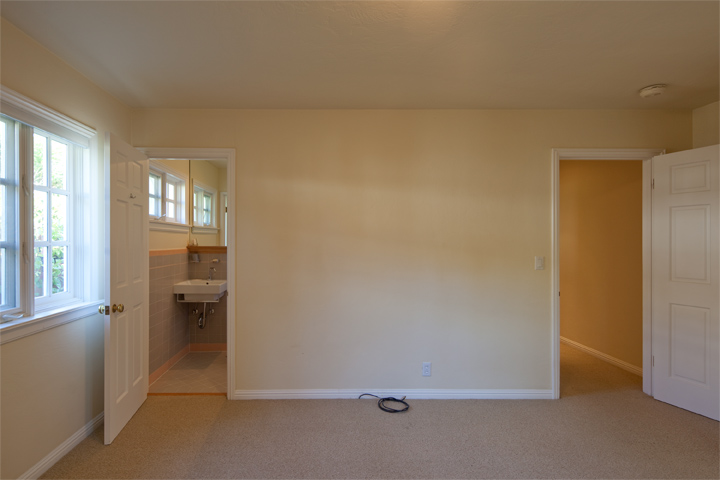 Downstairs Bed 1 (B) picture - 265 Tennyson Ave, Palo Alto 94301