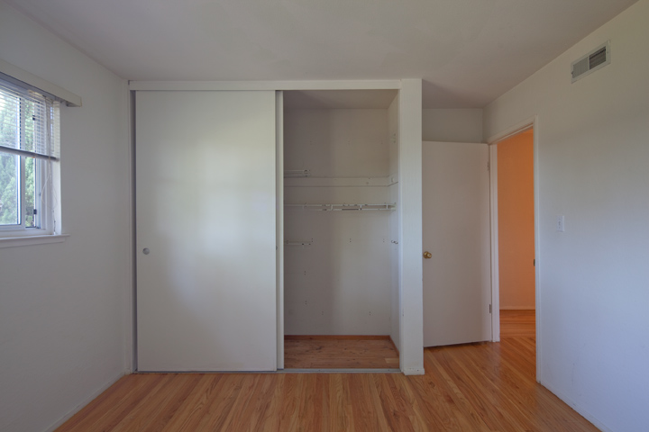 Bedroom 1 (B) picture - 1474 Wildrose Way, Mountain View 94043