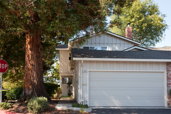 Garage Picture - 1474 Wildrose Way, Mountain View 94043 Garage picture - 1474 Wildrose Way, Mountain View 94043