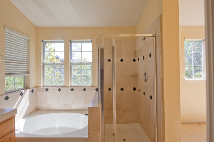 Master Bath (B) picture - 109 Windrose Ln, Redwood Shores 94065