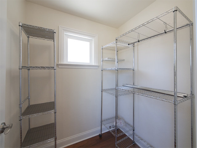 Master 2 Bedroom Closet Picture - 4198 Coulombe Dr, Palo Alto 94306 Master 2 Bedroom Closet picture - 4198 Coulombe Dr, Palo Alto 94306