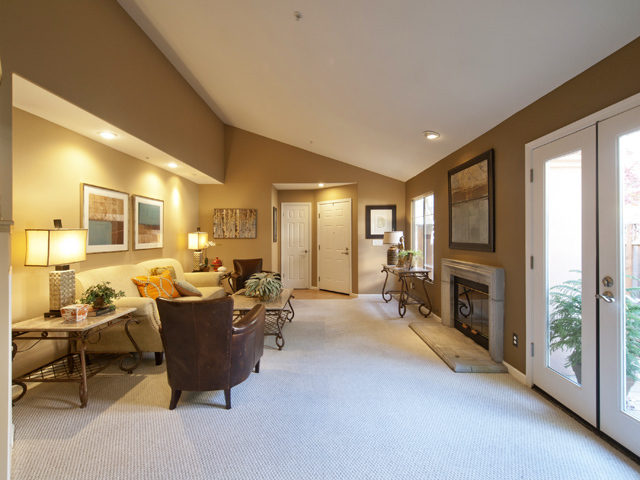 Real Estate Pictures - 125 Gladys Ave, Mountain View - Home For Sale Pictures