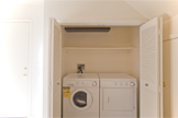 100 Montelena Ct, Mountain View 94040 - Washer Dryer 