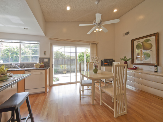 Eating Area (B) Picture - 300 Mullet Ct, Foster City 94404 Eating Area (B) picture - 300 Mullet Ct, Foster City 94404