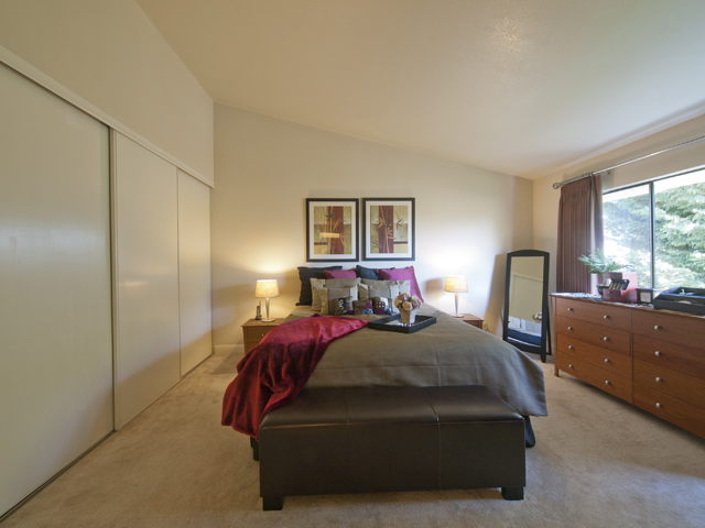 Master Bedroom (A) Picture - 18 Portofino Cir, Redwood Shores 94065 Master Bedroom (A) picture - 18 Portofino Cir, Redwood Shores 94065