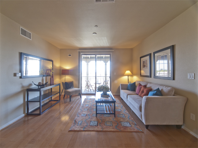Real Estate Pictures - 20500 Town Center Lane, Unit 265, Cupertino - Home For Sale Pictures
