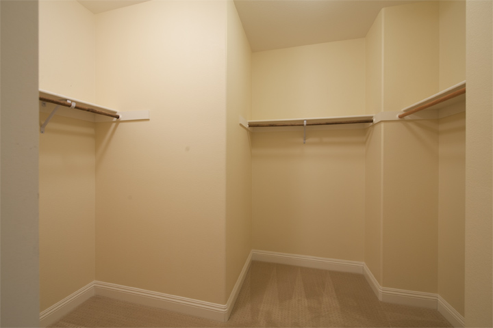 Master Closet (A) Picture - 139 Azalea Dr, Mountain View 94041 Master Closet (A) picture - 139 Azalea Dr, Mountain View 94041