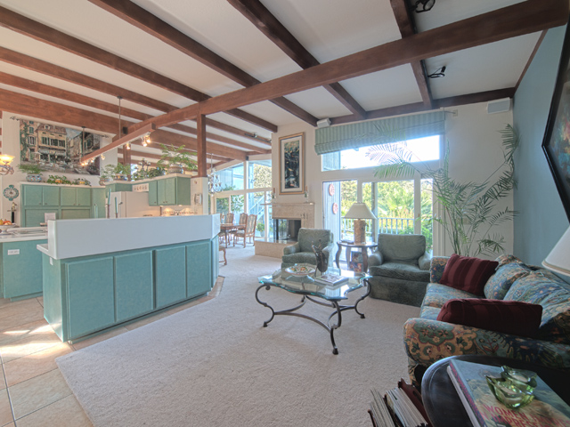 Family Room (B) Picture - 27197 Black Mountain Rd, Los Altos 94022 Family Room (B) picture - 27197 Black Mountain Rd, Los Altos 94022