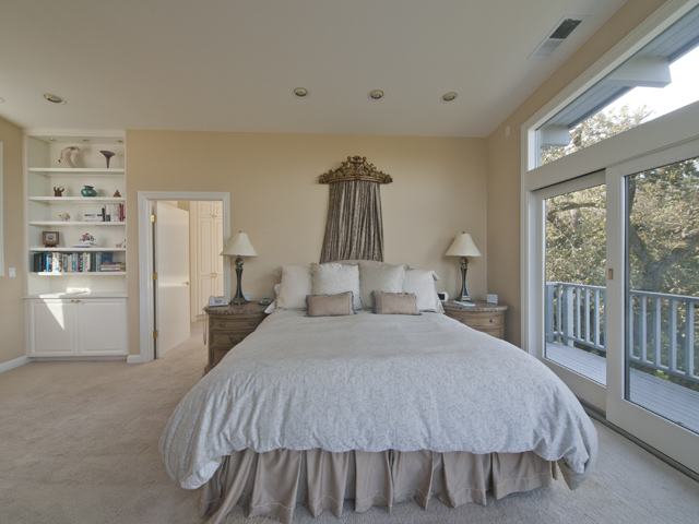 Master Bedroom (C) Picture - 27197 Black Mountain Rd, Los Altos 94022 Master Bedroom (C) picture - 27197 Black Mountain Rd, Los Altos 94022