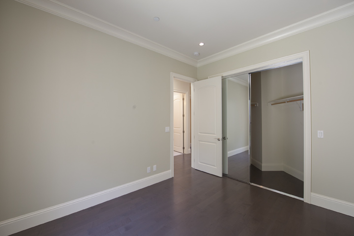 Bedroom 2 (B) picture - 886 Chimalus Dr, Palo Alto 94306