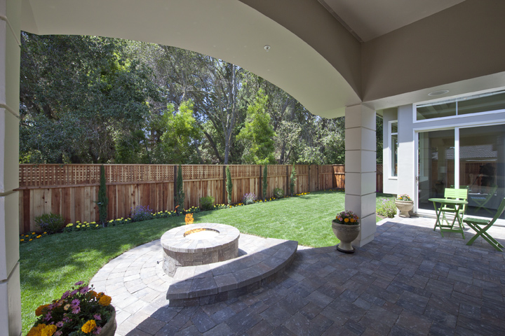 Covered Patio (A) picture - 886 Chimalus Dr, Palo Alto 94306