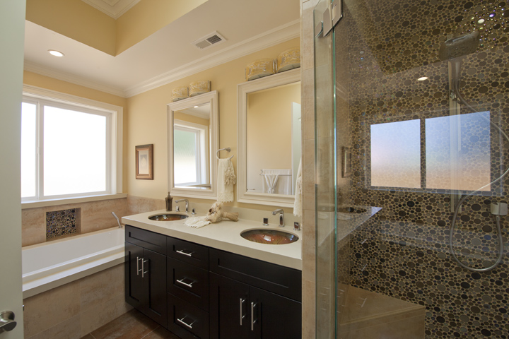 Master Bath (A) picture - 886 Chimalus Dr, Palo Alto 94306