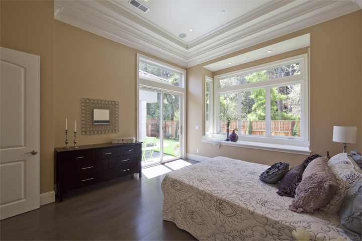 Master Bedroom (B) picture - 886 Chimalus Dr, Palo Alto 94306