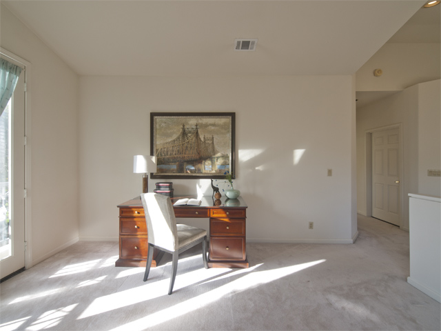 Loft (C) Picture - 810 Corriente Point Dr, Redwood Shores 94065 Loft (C) picture - 810 Corriente Point Dr, Redwood Shores 94065