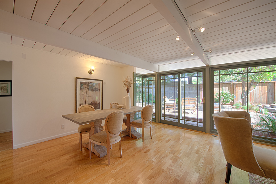 Dining Area (A) picture - 749 De Soto Dr, Palo Alto 94303