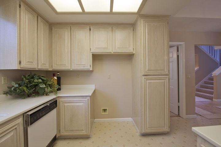 Kitchen (C) picture - 10 Dockside Cir, Redwood Shores 94065