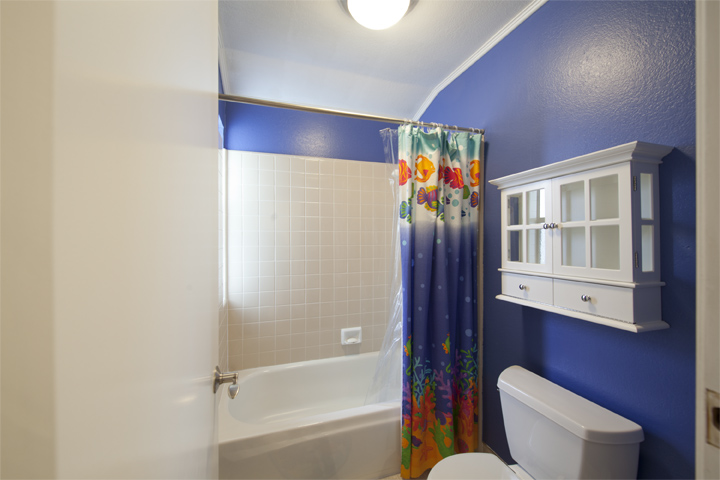 Bathroom (B) Picture - 1103 Doyle Pl, Mountain View 94040 Bathroom (B) picture - 1103 Doyle Pl, Mountain View 94040