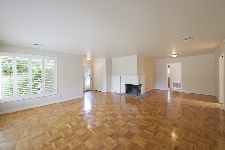 Living Room picture - 554 Hilbar Ln, Palo Alto