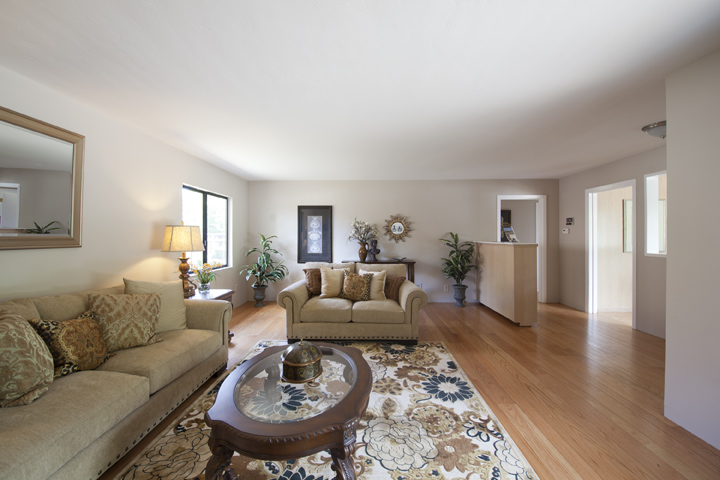 Living Room (B) picture - 517 Los Ninos Way, Los Altos 94022