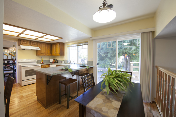 Breakfast Area (B) picture - 6502 Mcabee Rd, San Jose 95120