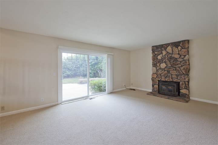 Family Room (A) picture - 6502 Mcabee Rd, San Jose 95120