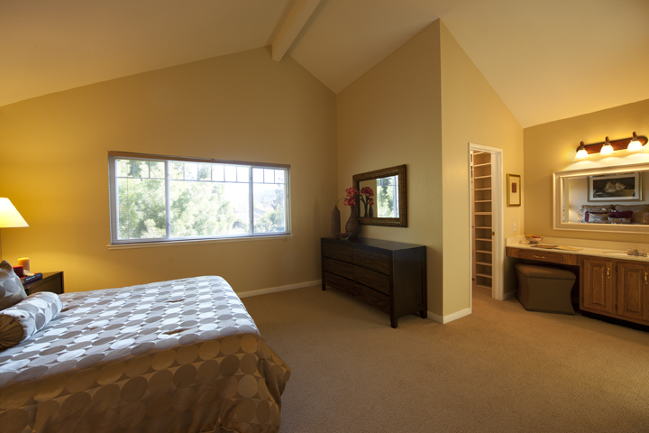 Master Bedroom (B) picture - 6502 Mcabee Rd, San Jose 95120