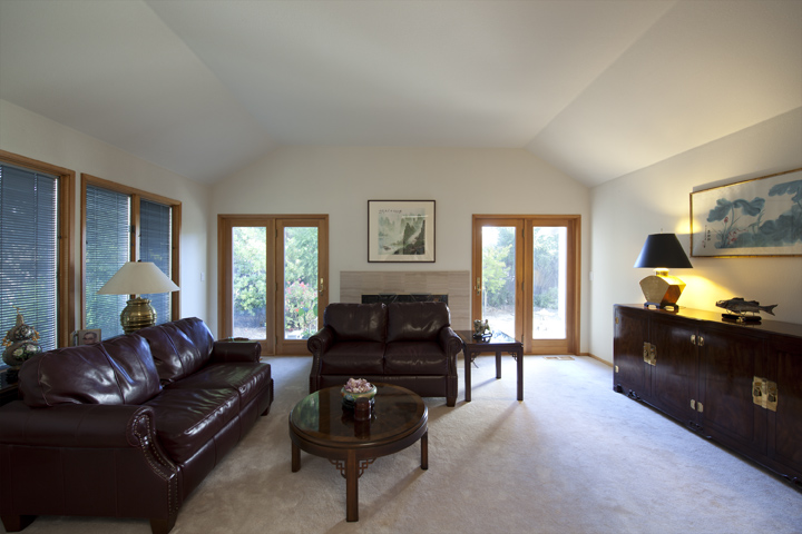 Living Room picture - 1705 Orr Ct, Los Altos