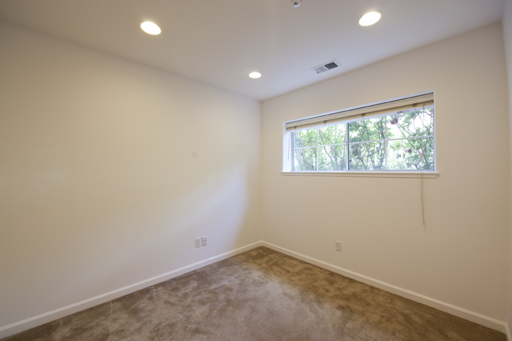 Bedroom 3 (B) picture - 118 Pacchetti Way, Mountain View 94040