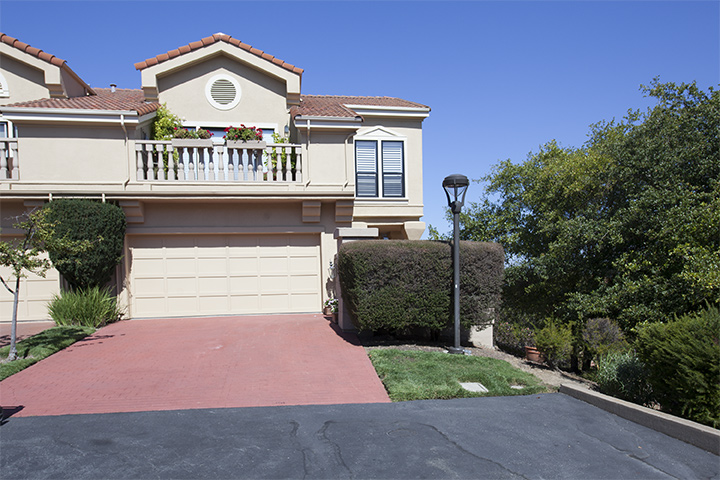 Garage (A) picture - 7 Poppy Ln, San Carlos 94070