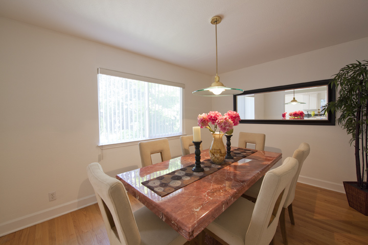 Dining Room picture - 1330 S California Ave, Palo Alto 94306