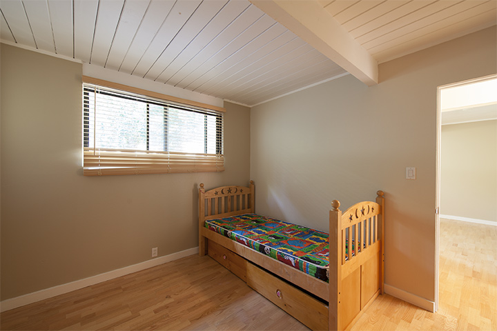 Bedroom 4 picture - 1401 S Wolfe Rd, Sunnyvale 94087