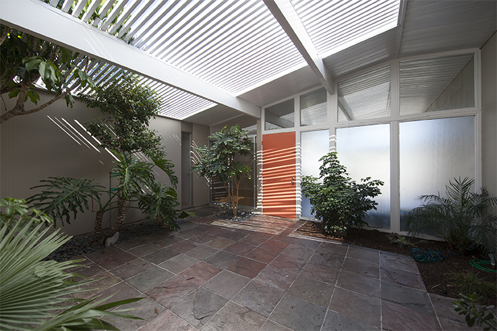 1401 S Wolfe Rd - Atrium
