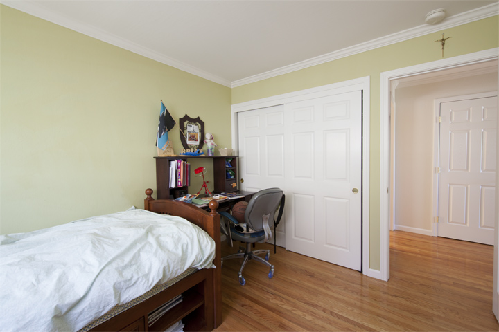 Bedroom 2 (B) picture - 7960 Sunderland Dr, Cupertino 95014
