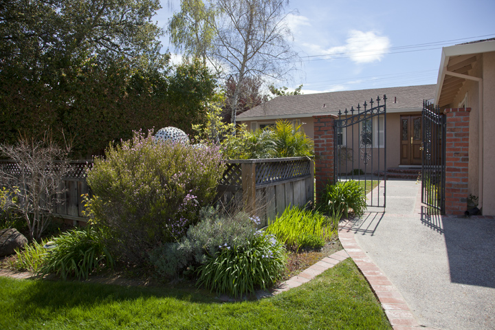Entrance (A) picture - 7960 Sunderland Dr, Cupertino 95014