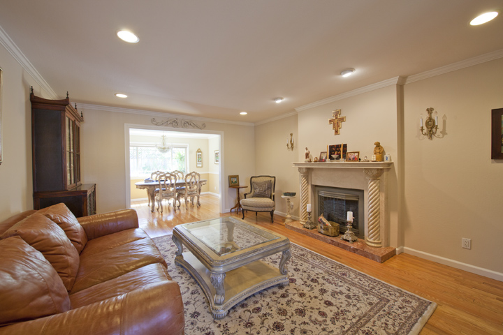 Living Room (B) Picture - 7960 Sunderland Dr, Cupertino 95014 Living Room (B) picture - 7960 Sunderland Dr, Cupertino 95014