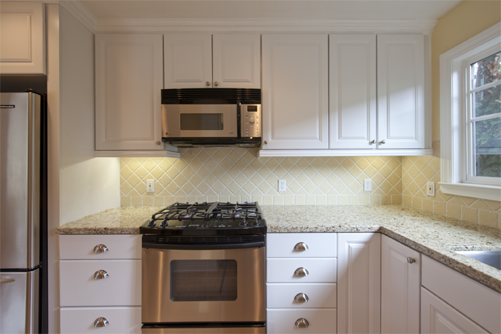 Kitchen picture - 830 Tulane Dr, Mountain View 94040