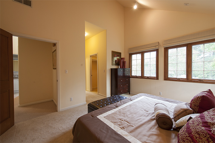 Master Bedroom (E) Picture - 90 Walnut Ave, Atherton 94027 Master Bedroom (E) picture - 90 Walnut Ave, Atherton 94027