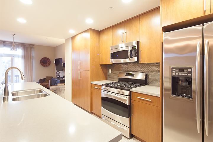 Kitchen picture - 3282 Berryessa St, Palo Alto 94303