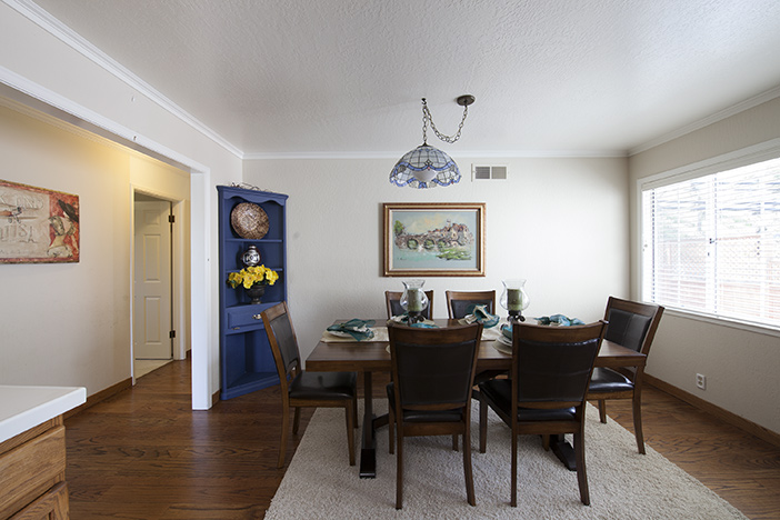 Eating Area (A) picture - 140 Daley Ct, San Bruno 94066