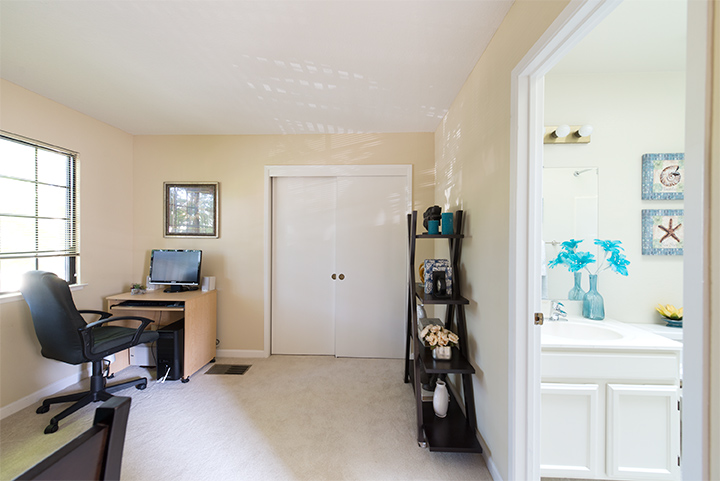 Bedroom 2 (C) picture - 175 Evandale Ave 4, Mountain View 94043