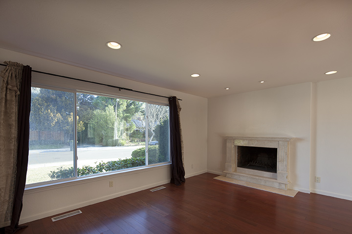 Living Room picture - 3138 Flowers Ln, Palo Alto 94306