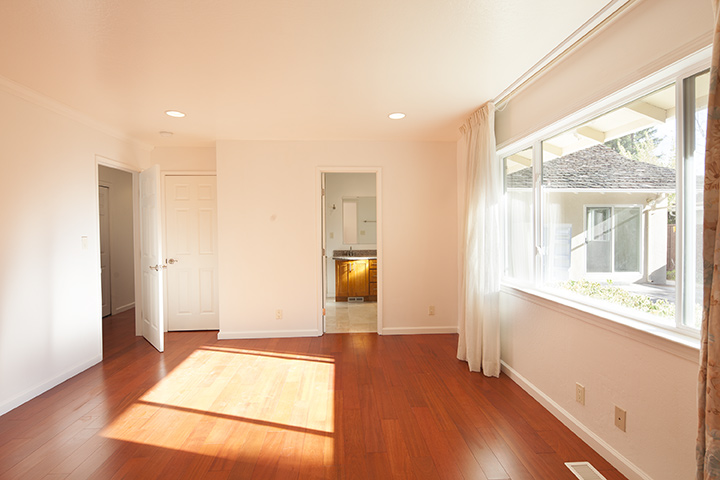 Master Bedroom picture - 3138 Flowers Ln, Palo Alto 94306