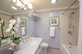 561 Hilbar Ln, Palo Alto 94303 - Bathroom 3 (B)