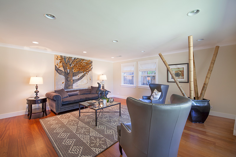 Living Room - 561 Hilbar Ln, Palo Alto